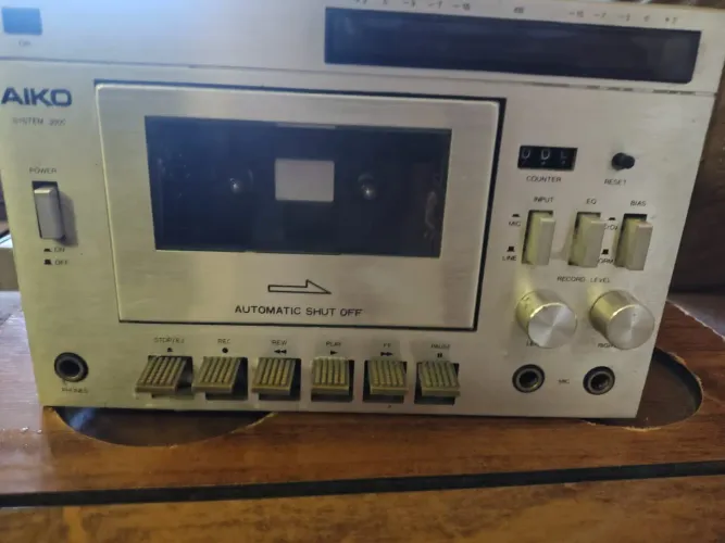 Tape Deck Vintage Aiko TD-3000 - Para Restauro ou Peças (No Estado / Sem Cabo).