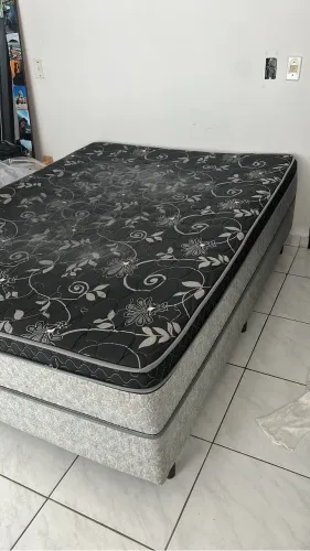 Cama box casal