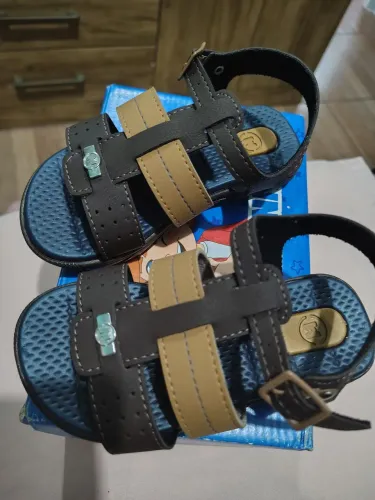 Sandália molekinho tamanho 23