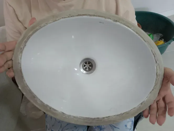 Cuba de Embutir Oval Deca Branco 40 x 30cm semi nova