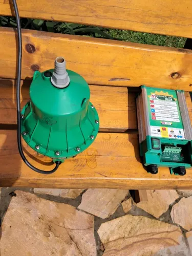 Bomba de água solar Anauger R100