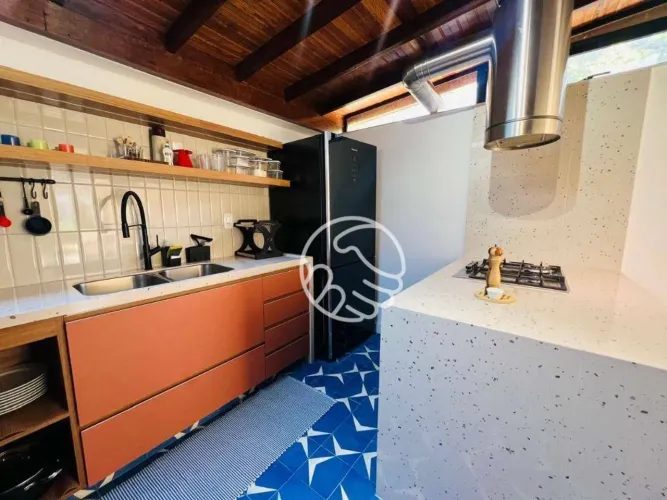 Casa à venda na Enseada Azul em Guarapari - ES é nas Imobiliárias Itamar Imóveis