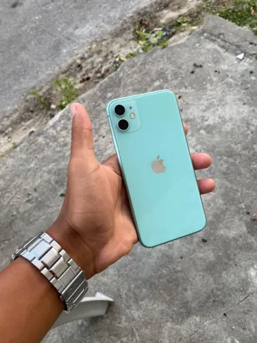 iPhone 11 todo original