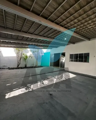 Vende-se casa no Jardim Pampulha, em Aparecida de Goiânia