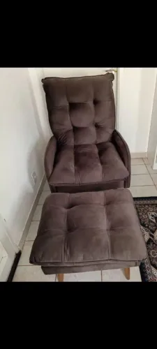 Poltrona e puff entrega