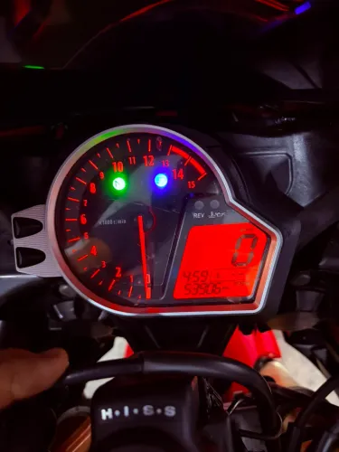 Cbr 1000 rr. Fyre blad