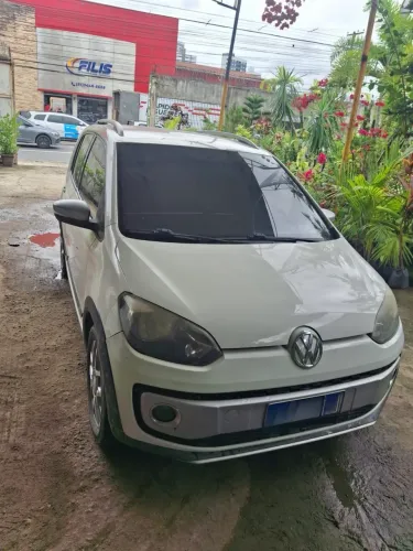 Volkswagen Up! Cross I Motion 1.0 T.flex 12V 5P 2015