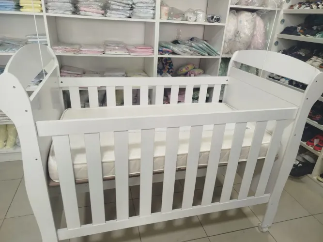 Berço Americano 2 em 1 - Vira Cama Infantil