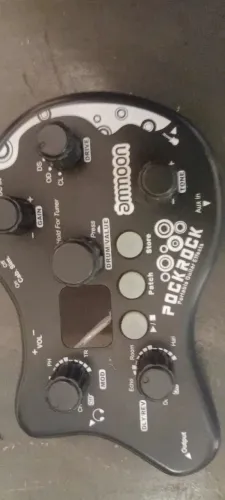 Vendo Uma pedaleira