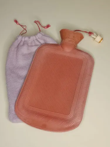 Bolsa térmica 2L. de borracha para água quente ou fria