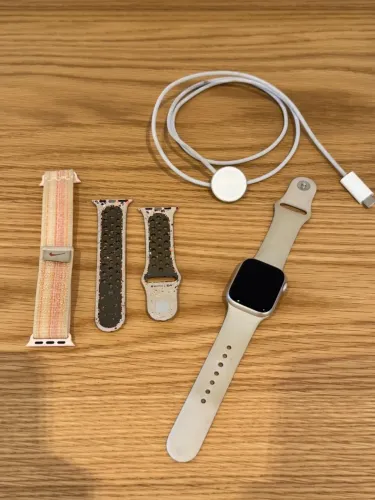 Apple Watch Series 7 GPS - 41mm Alumínio