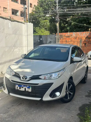 Toyota Yaris XL Sedan 1.5 Flex 16V 4P Aut. 2019