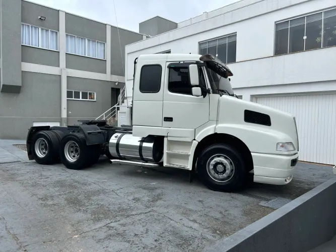 Volvo Nh 380