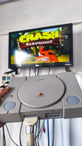 Ps1 FAT modelo SCPH-1001 com picostation SD 16gb 25 jogos revisado só o console sem nada