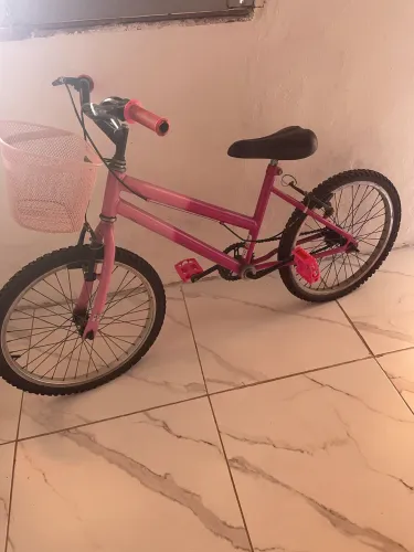 Bicicleta infantil feminina