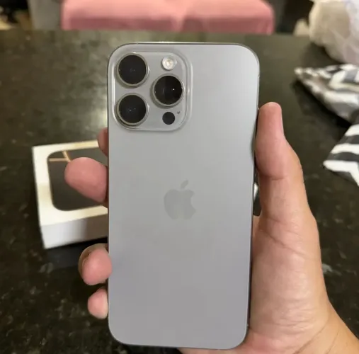 Vendo iPhone 16 pro max 256 gb