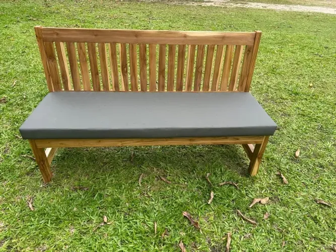 BANCO DE MADEIRA TECA ACOLCHOADO