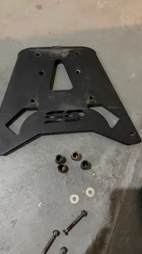 Suporte pra Top case/Bauleto