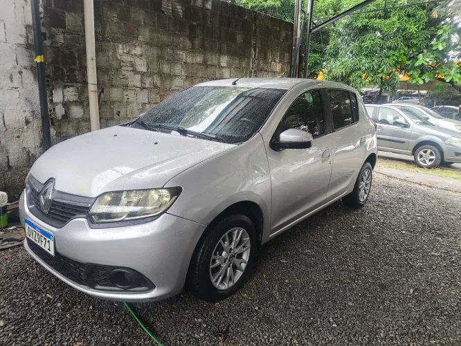 Renault Sandero Expression Hi-power 1.0 16V 5P 2015