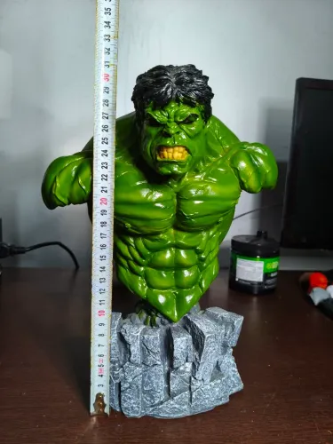 Busto do Hulk - figura importada de resina.