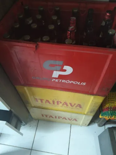 10 engradado vazio