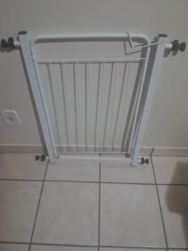 Cerca para pet semi nova