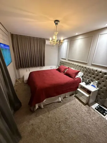 Vendo Cabeceira Capitonê 