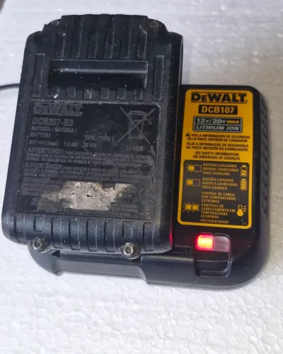 Carregador e bateria Dewalt 20V