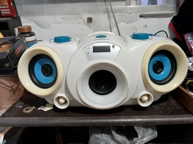 Bombox da philco em otimo estado rarissimo