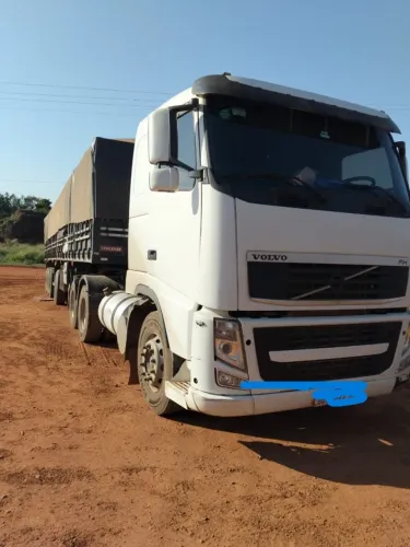 volvo fh 440 2010 automatico