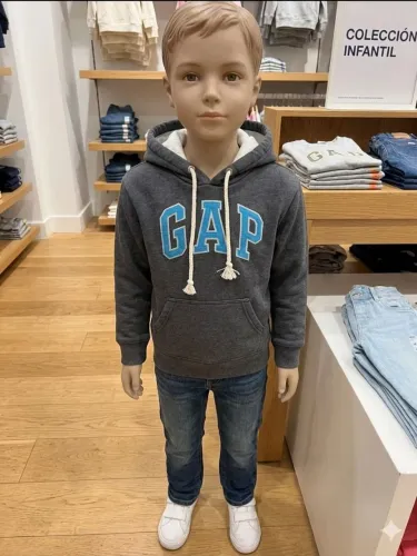 Moletom cinza GAP com capuz de 7 a 9 anos