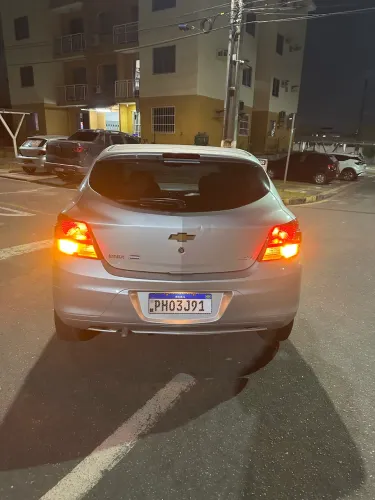 Chevrolet Onix JOY Hatch 1.0 8V Flex Mec. 4P 2018