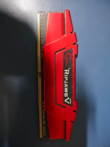 Memória DDR4 8GB 3000Mhz