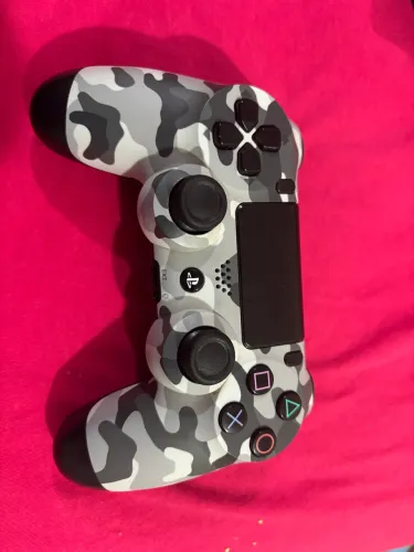 Controles, jogos e acessórios PS4