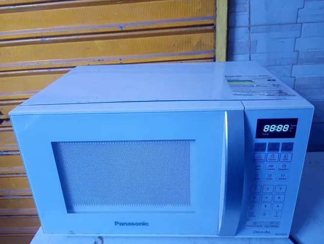 Microondas muito novo