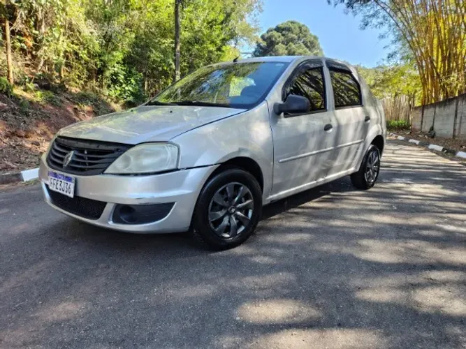 Renault Logan Authentique Hi-flex 1.0 16V 4P 2012