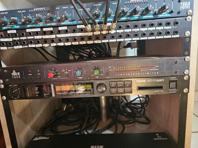 DBX 160 A