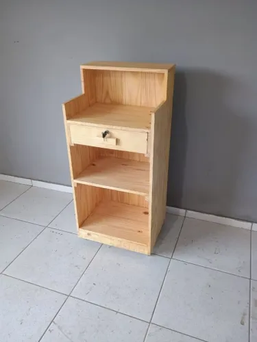 Balcão atendimento pinus