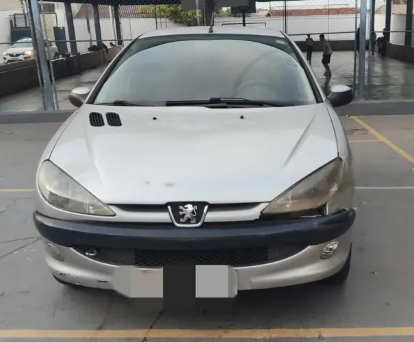 Peugeot 206 Holiday 1.6 Flex 16V 5P 2006