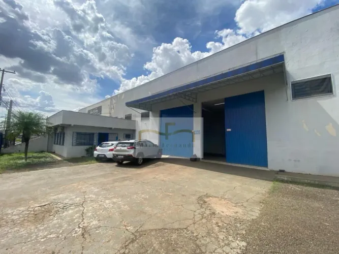 BARRACÃO COMERCIAL - ENTRE CAMBÉ E LONDRINA