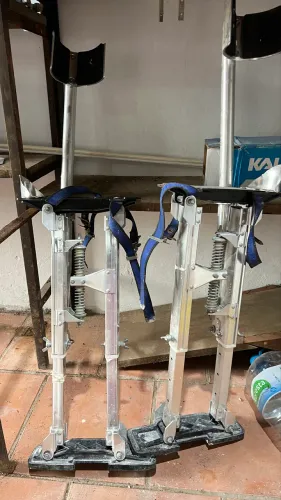 Vendo perna para gesseiro 