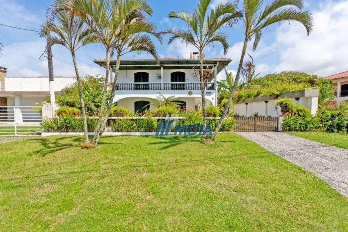Casa à venda, 598 m² por R$ 1.600.000,00 - Praia de Leste - Pontal do Paraná/PR