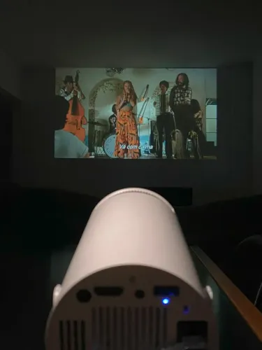  Projetor Megcubic Android 12 WIFI HDMI Smart Cinema 4k HD