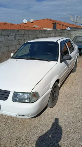 Volkswagen Santana 2.0 MI 2P E 4P (álcool) 2002