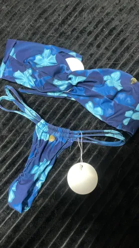 Biquíni novo nunca usado (está na etiqueta)