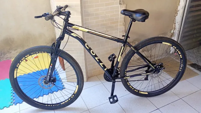 BICICLETA COLLI ARO 29 - PRETA