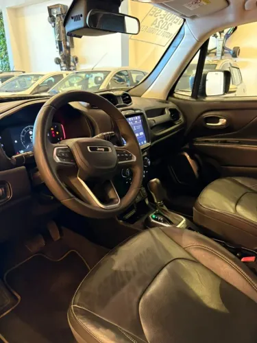 Jeep Renegade Long. T270 1.3 TB 4X2 Flex Aut. 2024