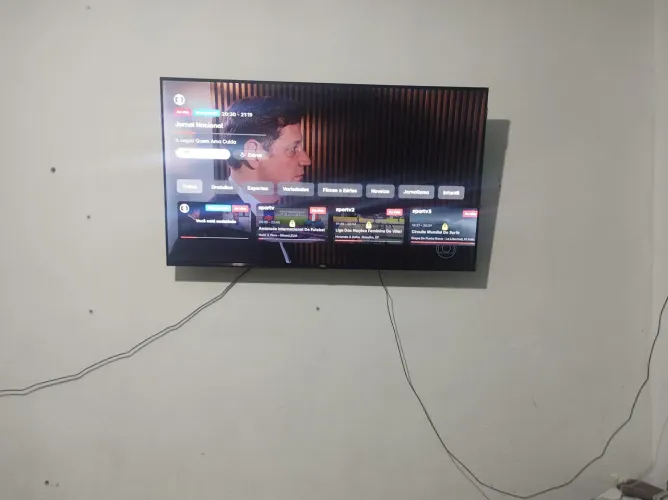 Televisão 43 polegadas smart