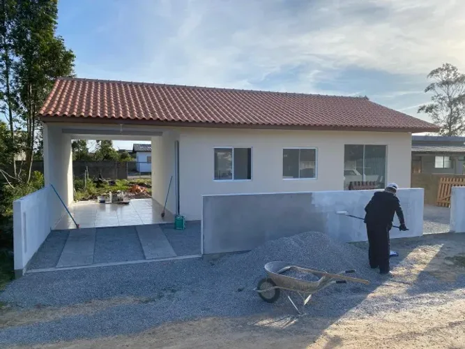 BARBADA - CASA NOVA DE 80M² - IMBITUBA - R$ 265.000,OO