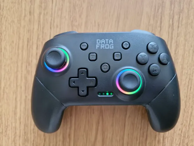 Controle RGB bluetooth Datafrog S80 para PC em excelente estado